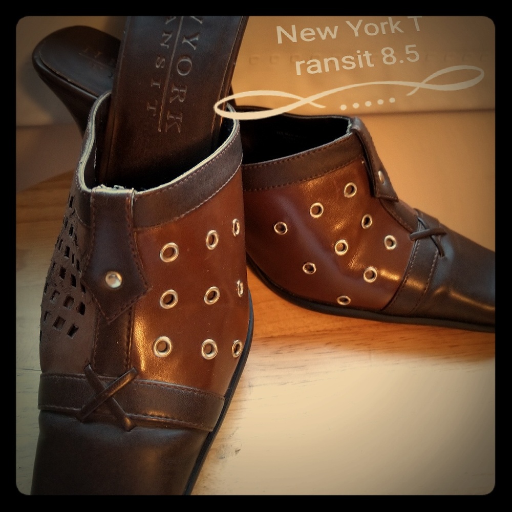 Shoe